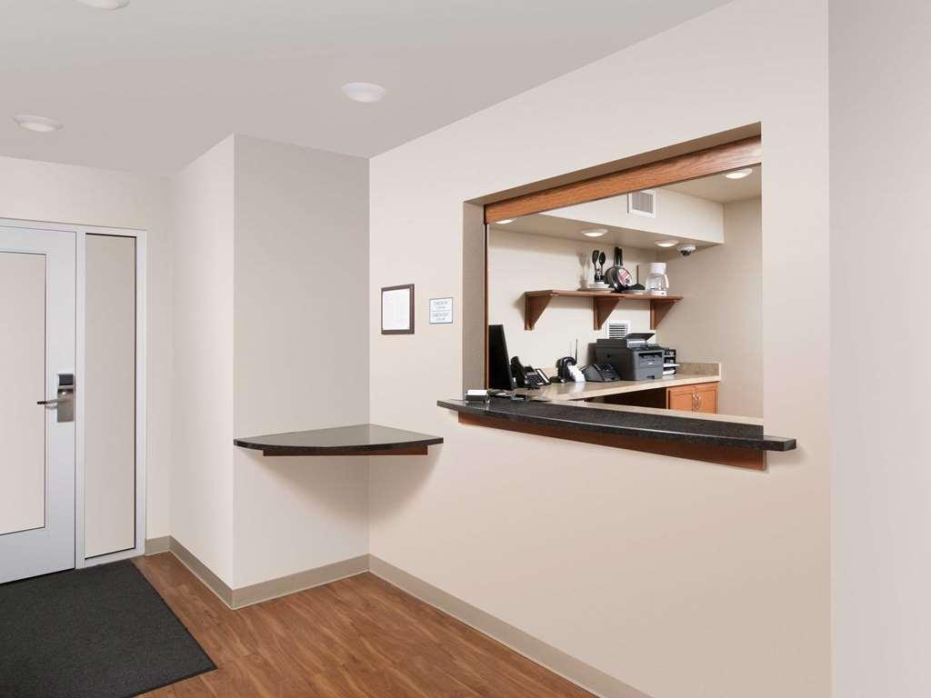 Extended Stay America Select Suites - Charleston - Ashley Phosphate Rd Hanahan Interior photo